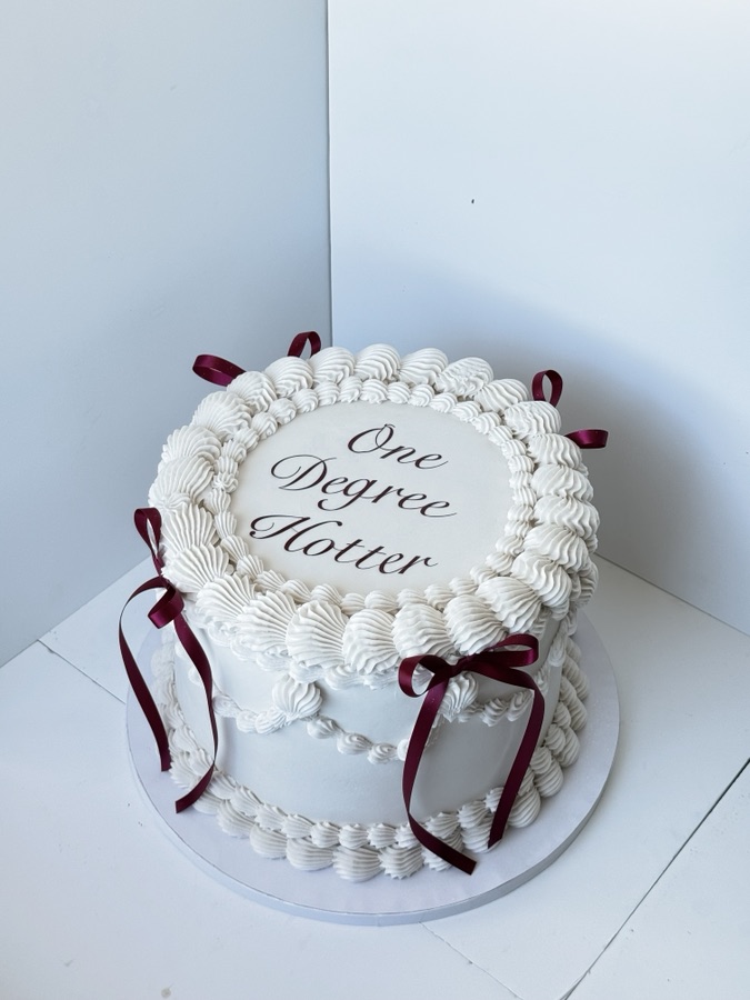 Graduation Cake 4