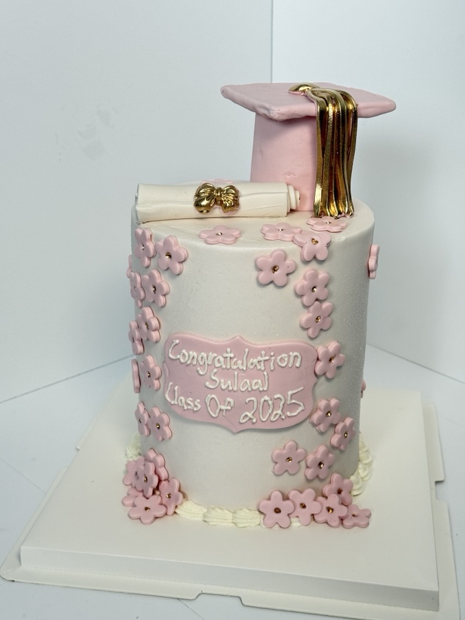 Graduation Cake 6
