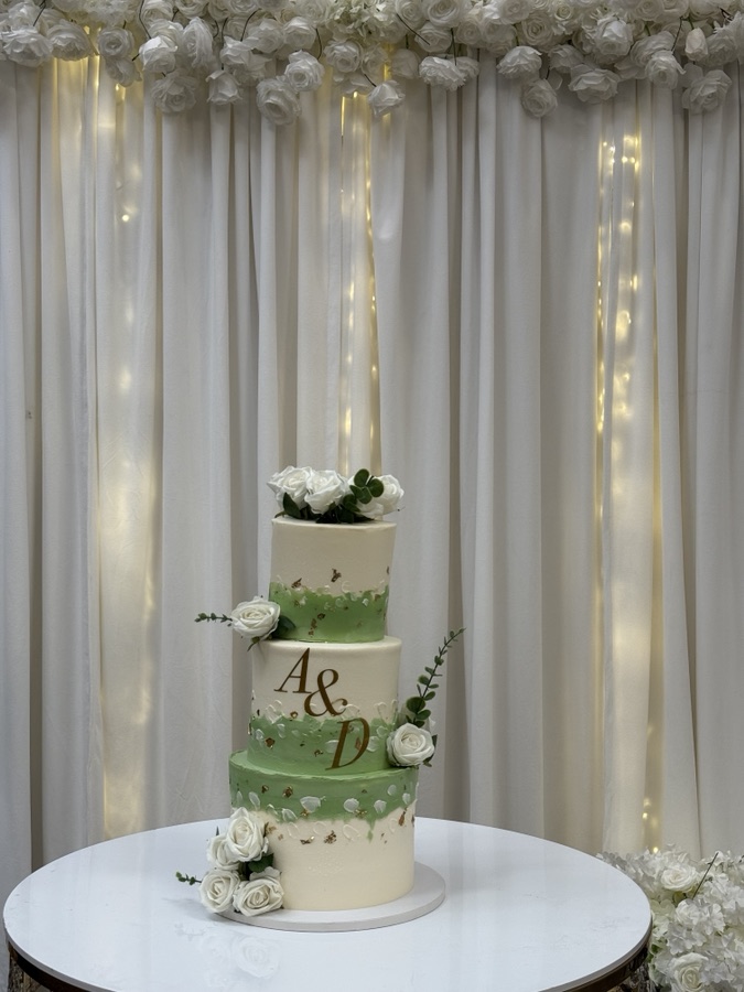 Wedding Cake 4